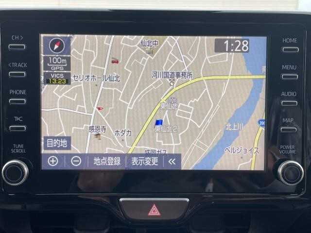 トヨタ ヤリスクロス ハイブリッド Z 岩手県 2021(令3)年 2.1万km ホワイトパールクリスタルシャイン LEDヘッドライト/全方位モニター/パワーバックドア/レーダークルーズコントロール/プリクラッシュセーフティ/レーンキープアシスト/ステアリングリモコン/純正フロアマット/ナビ/フルセグ/BT/ラジオ/前席シートヒーター/前後ドラレコ/パーキングサポート/ETC2.0/オートブレーキホールド/オートマチックハイビーム