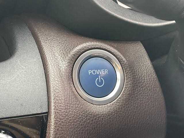 トヨタ ヤリスクロス ハイブリッド Z 岩手県 2021(令3)年 2.1万km ホワイトパールクリスタルシャイン LEDヘッドライト/全方位モニター/パワーバックドア/レーダークルーズコントロール/プリクラッシュセーフティ/レーンキープアシスト/ステアリングリモコン/純正フロアマット/ナビ/フルセグ/BT/ラジオ/前席シートヒーター/前後ドラレコ/パーキングサポート/ETC2.0/オートブレーキホールド/オートマチックハイビーム