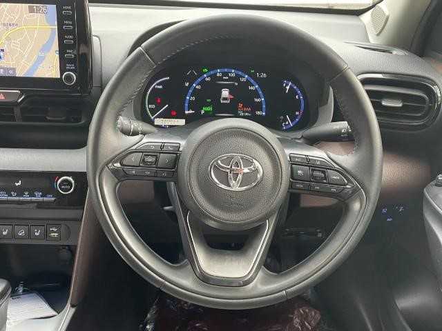 トヨタ ヤリスクロス ハイブリッド Z 岩手県 2021(令3)年 2.1万km ホワイトパールクリスタルシャイン LEDヘッドライト/全方位モニター/パワーバックドア/レーダークルーズコントロール/プリクラッシュセーフティ/レーンキープアシスト/ステアリングリモコン/純正フロアマット/ナビ/フルセグ/BT/ラジオ/前席シートヒーター/前後ドラレコ/パーキングサポート/ETC2.0/オートブレーキホールド/オートマチックハイビーム