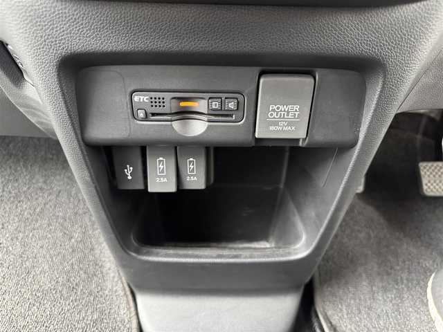 ホンダ Ｎ ＷＧＮ カスタム G SSパッケージ 大分県 2017(平29)年 9.3万km シャイニンググレーM ワンオーナー/純正ナビ/　VXM-174CSi/バックカメラ/ETC/スペアキーあり/クルーズコントロール/シティブレーキアクティブシステム/HIDヘッドランプ/オートライト/SRSエアバック/　運転席/助手席/サイド/カーテン/後席シートベルト閉め忘れ警告灯/USB端子