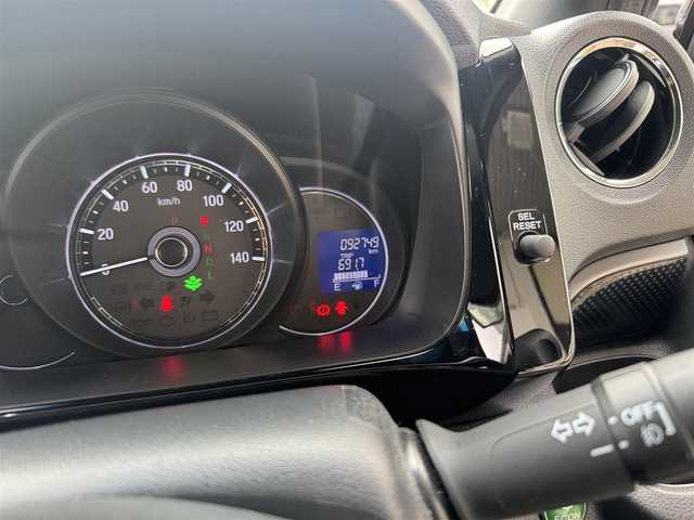 ホンダ Ｎ ＷＧＮ カスタム G SSパッケージ 大分県 2017(平29)年 9.3万km シャイニンググレーM ワンオーナー/純正ナビ/　VXM-174CSi/バックカメラ/ETC/スペアキーあり/クルーズコントロール/シティブレーキアクティブシステム/HIDヘッドランプ/オートライト/SRSエアバック/　運転席/助手席/サイド/カーテン/後席シートベルト閉め忘れ警告灯/USB端子