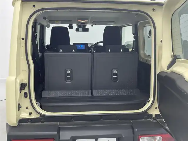 スズキ ジムニー XC 茨城県 2020(令2)年 2.8万km シフォンアイボリーM ＯＰフロントグリル　メモリナビ　フルセグＴＶ　Ｂｌｕｅｔｏｏｔｈ　バックモニター　ドライブレコーダー　純正１６インチＡＷ　ＬＥＤヘッドランプ　ＥＴＣ　衝突軽減ブレーキ　レーンキープアシスト