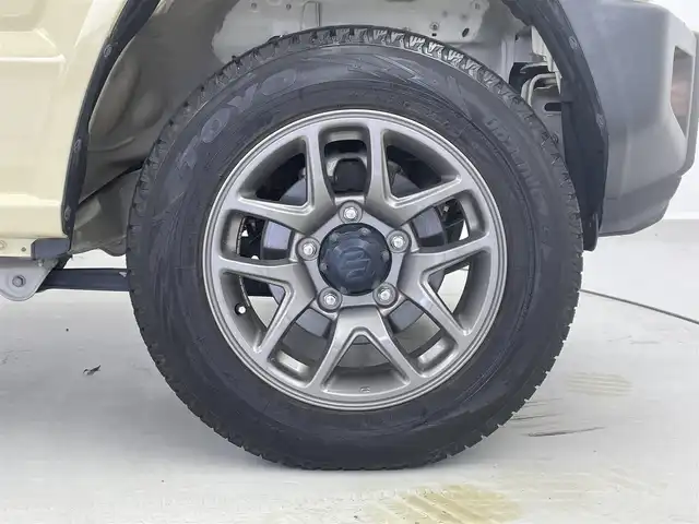 スズキ ジムニー XC 茨城県 2020(令2)年 2.8万km シフォンアイボリーM ＯＰフロントグリル　メモリナビ　フルセグＴＶ　Ｂｌｕｅｔｏｏｔｈ　バックモニター　ドライブレコーダー　純正１６インチＡＷ　ＬＥＤヘッドランプ　ＥＴＣ　衝突軽減ブレーキ　レーンキープアシスト