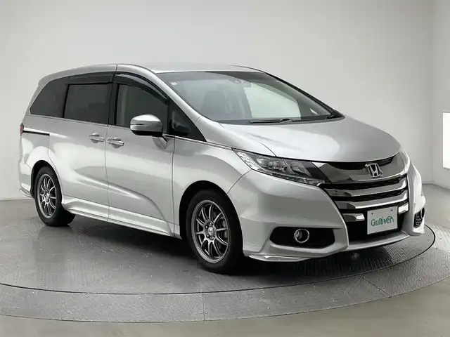 ホンダ オデッセイ アブソルート・Xホンダセンジング 兵庫県 2016(平28)年 5.4万km スーパープラチナメタリック 純正メモリナビ/（フルセグ、CD、DVD、BT、MSV）/両側パワースライドドア/ドライブレコーダー/バックカメラ/ハーフレザー/パワーシート/レーダークルーズコントロール/ビルトインETC/衝突軽減/LDA/標識認識/LEDヘッドライト/フォグランプ/オートライト/純正フロアマット/ドアバイザー