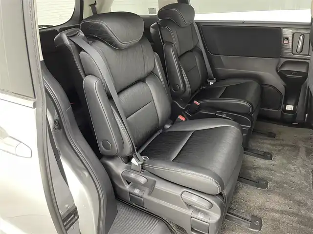 ホンダ オデッセイ アブソルート・Xホンダセンジング 兵庫県 2016(平28)年 5.4万km スーパープラチナメタリック 純正メモリナビ/（フルセグ、CD、DVD、BT、MSV）/両側パワースライドドア/ドライブレコーダー/バックカメラ/ハーフレザー/パワーシート/レーダークルーズコントロール/ビルトインETC/衝突軽減/LDA/標識認識/LEDヘッドライト/フォグランプ/オートライト/純正フロアマット/ドアバイザー