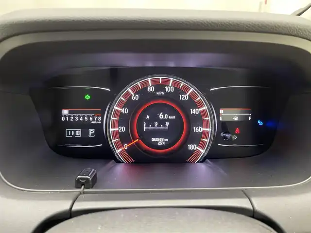 ホンダ オデッセイ アブソルート・Xホンダセンジング 兵庫県 2016(平28)年 5.4万km スーパープラチナメタリック 純正メモリナビ/（フルセグ、CD、DVD、BT、MSV）/両側パワースライドドア/ドライブレコーダー/バックカメラ/ハーフレザー/パワーシート/レーダークルーズコントロール/ビルトインETC/衝突軽減/LDA/標識認識/LEDヘッドライト/フォグランプ/オートライト/純正フロアマット/ドアバイザー