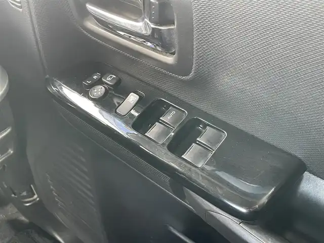 スズキ スペーシア カスタム HYBRID XS 長崎県 2018(平30)年 10.8万km ブルーイッシュブラックパール3 (株)IDOMが運営する【じしゃロン長崎店】の自社ローン専用車両になりますこちらは現金またはオートローンご利用時の価格です。自社ローンご希望の方は別途その旨お申付け下さい/ナビ　/バックカメラ　/Ｂｌｕｅｔｏｏｔｈ　/フルセグ　/両側パワースライドドア　/衝突被害軽減ブレーキ　/レーンアシスト　/ハーフレザーシート　/D席シートヒーター　/ＬＥＤヘッドライト　/オートライト　/フォグ　/リアソナー