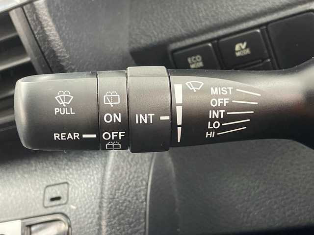 トヨタ シエンタ ハイブリッド G 岐阜県 2015(平27)年 3.9万km ヴィンテージブラウンパールクリスタルシャイン 純正ナビ/CD/DVD/Bluetooth/SD/バックカメラ/両側パワースライドドア/プリクラッシュセーフティシステム/レーンキープアシスト/オートマチックハイビーム/ETC/ドライブレコーダー/電動格納ミラー/ヘッドライトレベライザー/革巻きステアリング/ステアリングスイッチ/AC100V/スマートキー/プッシュスタート/純正フロアマット/純正ドアバイザー