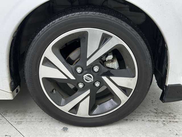 日産 ルークス HWS Gターボ アーバンクロム プロパイロットED 宮城県 2022(令4)年 2.8万km ホワイトパール 禁煙車/プロパイロット/アダプティブヘッドライト/エマージェンシーブレーキ/車線逸脱防止支援システム/車線逸脱警報/先行車発進お知らせ/速度標識表示/道路標識表示/ソナー/カロッツェリア製ツイーター/両側パワースライドドア/ALPINE製9インチディスプレイオーディオ/（BT.AM.FM.USB.HDMI.Applecarplay.AndroidAuto）/アラウンドビューモニター/ALPINE製連動ドラレコ/ETC/電動パーキングブレーキ/AUTOHOLD/ハンズフリースライドドア/プッシュスタート/スマートキー（2本）/革巻きステアリング/ステアリングスイッチ/ロールサンシェード/シートバックテーブル/純正フロアマット/純正ドアバイザー/LEDヘッドライト/LEDフォグランプ/純正15インチアルミホイール/アイドリングストップ/横滑り防止機能