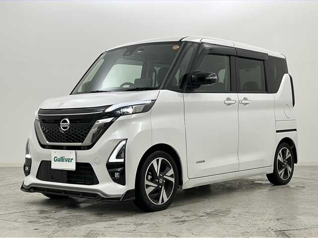 日産 ルークス HWS Gターボ アーバンクロム プロパイロットED 宮城県 2022(令4)年 2.8万km ホワイトパール 禁煙車/プロパイロット/アダプティブヘッドライト/エマージェンシーブレーキ/車線逸脱防止支援システム/車線逸脱警報/先行車発進お知らせ/速度標識表示/道路標識表示/ソナー/カロッツェリア製ツイーター/両側パワースライドドア/ALPINE製9インチディスプレイオーディオ/（BT.AM.FM.USB.HDMI.Applecarplay.AndroidAuto）/アラウンドビューモニター/ALPINE製連動ドラレコ/ETC/電動パーキングブレーキ/AUTOHOLD/ハンズフリースライドドア/プッシュスタート/スマートキー（2本）/革巻きステアリング/ステアリングスイッチ/ロールサンシェード/シートバックテーブル/純正フロアマット/純正ドアバイザー/LEDヘッドライト/LEDフォグランプ/純正15インチアルミホイール/アイドリングストップ/横滑り防止機能