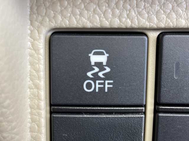 ホンダ Ｎ ＢＯＸ G L ホンダセンシング 茨城県 2020(令2)年 3.8万km クリスタルブラックパール 純正ナビ　バックモニター　フルセグＴＶ　片側電動スライドドア　ビルトインＥＴＣ　シートヒーター　ドライブレコーダー　スマートキー　純正フロアマット　ＬＥＤライト　オートライト　横滑り防止装置　禁煙車