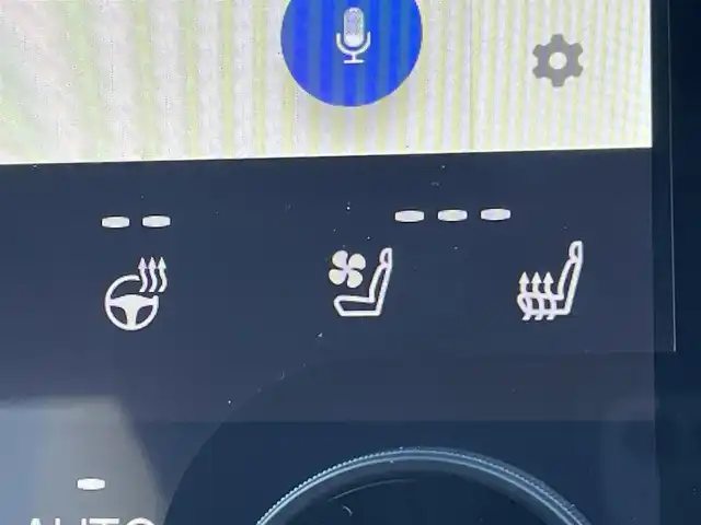 トヨタ アルファードハイブリット Z 東京都 2025(令7)年 0.1千km ブラック 登録済未使用車　/１４型ディスプレィオーディオ　/・ＡｐｐｌｅＣａｒＰlay・AndroidAuto/・BluetoothAudio/ＨＤＭＩ/ＵＳＢ/独立ムーンルーフ　/両側パワースライドドア　/パワーバックドア　　　/置くだけ充電　/快適温熱シート　/デジタルインナーミラー　/セーフティセンス/（予防安全パッケージ）/・プリクラッシュセーフティ/・レーントレーンシングアシスト/・全車速追従機能付レーダークルーズコントロール/・アダプティブハイビーム/・プロアクティブドライビングアシスト/純正フロアマット/保証書＆取説/ビルトインETC