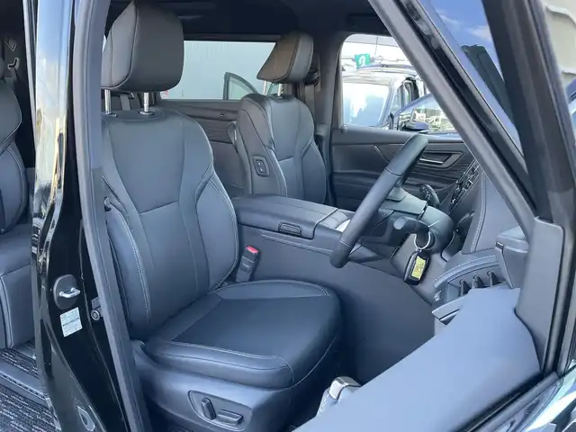 トヨタ アルファードハイブリット Z 東京都 2025(令7)年 0.1千km ブラック 登録済未使用車　/１４型ディスプレィオーディオ　/・ＡｐｐｌｅＣａｒＰlay・AndroidAuto/・BluetoothAudio/ＨＤＭＩ/ＵＳＢ/独立ムーンルーフ　/両側パワースライドドア　/パワーバックドア　　　/置くだけ充電　/快適温熱シート　/デジタルインナーミラー　/セーフティセンス/（予防安全パッケージ）/・プリクラッシュセーフティ/・レーントレーンシングアシスト/・全車速追従機能付レーダークルーズコントロール/・アダプティブハイビーム/・プロアクティブドライビングアシスト/純正フロアマット/保証書＆取説/ビルトインETC