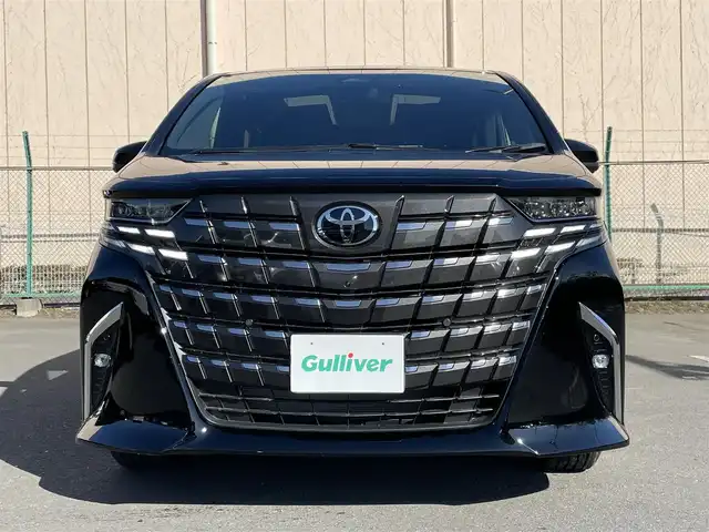 トヨタ アルファードハイブリット Z 東京都 2025(令7)年 0.1千km ブラック 登録済未使用車　/１４型ディスプレィオーディオ　/・ＡｐｐｌｅＣａｒＰlay・AndroidAuto/・BluetoothAudio/ＨＤＭＩ/ＵＳＢ/独立ムーンルーフ　/両側パワースライドドア　/パワーバックドア　　　/置くだけ充電　/快適温熱シート　/デジタルインナーミラー　/セーフティセンス/（予防安全パッケージ）/・プリクラッシュセーフティ/・レーントレーンシングアシスト/・全車速追従機能付レーダークルーズコントロール/・アダプティブハイビーム/・プロアクティブドライビングアシスト/純正フロアマット/保証書＆取説/ビルトインETC