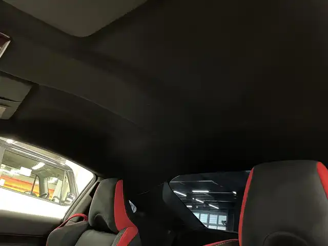トヨタ ８６ GT 千葉県 2017(平29)年 1.8万km クリスタルホワイトパール ＴＲＤエアロ/ＴＲＤマフラー/ＲＡＹＳ５７ＸＲ１９インチＡＷ/ＴＥＩＮ車高調/Ｉｎｄｉｃａｔｏｒメーター/３連メーター（水温／油温／バキューム）/社外メモリナビ／フルセグＴＶ（ＡＶＩＣ－ＣＷ９０１）