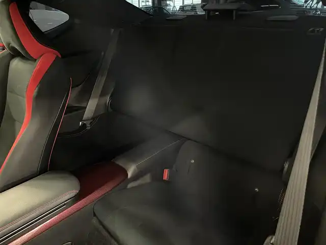 トヨタ ８６ GT 千葉県 2017(平29)年 1.8万km クリスタルホワイトパール ＴＲＤエアロ/ＴＲＤマフラー/ＲＡＹＳ５７ＸＲ１９インチＡＷ/ＴＥＩＮ車高調/Ｉｎｄｉｃａｔｏｒメーター/３連メーター（水温／油温／バキューム）/社外メモリナビ／フルセグＴＶ（ＡＶＩＣ－ＣＷ９０１）