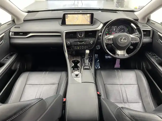 レクサス ＲＸ 450h バージョンL 宮城県 2017(平29)年 4.1万km ブラック 禁煙車/ハイブリッド車/4WD/メーカーOPナビ/ヘッドアップディスプレイ/後席電動格納/Bluetooth/レーダークルーズコントロール/プリクラッシュセーフティ/ブラインドスポットモニター/クリアランスソナー/車線逸脱警報/横滑り防止装置/盗難防止装置/電動パーキングブレーキ/LEDヘッドライト/オートライト/フロントフォグランプ/黒革シート/パワーシート（D/N席）/シートヒーター（D/N席）/エアシート（D/N席）/パワーバックドア/ステアリングヒーター/全周囲カメラ/純正フロアマット/純正ドアバイザー/ETC/保証書/取扱説明書