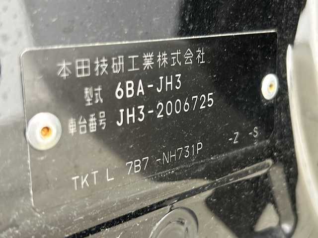 車両画像23