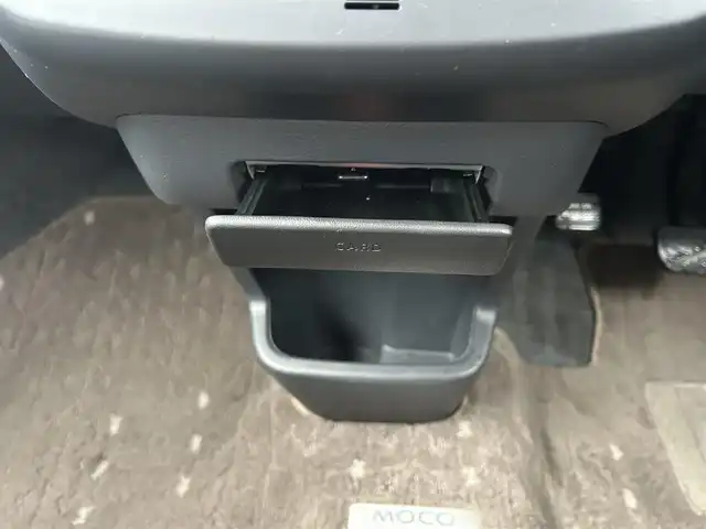 日産 モコ X FOUR 富山県 2011(平23)年 3.5万km モコベリー ４ＷＤ/純正ナビ/フルセグＴＶ／Ｂｌｕｅｔｏｏｔｈ/シートヒーター/社外ＡＷ１３インチ/ＥＴＣ/スマートキー/プッシュスタート/オートエアコン/ベンチシート/純正フロアマット/スペアキー1本/Wエアバック/保証書／取説有り