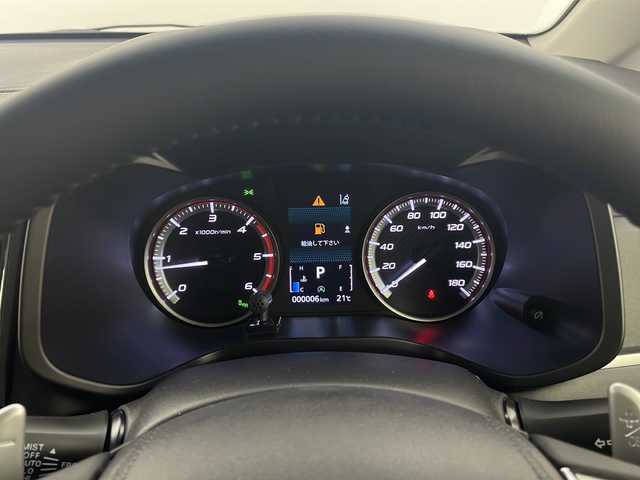 三菱 デリカＤ：５ シャモニー 栃木県 2025(令7)年 0.1万km未満 ブラックダイヤモンド CHAMONIX (7人)　4WD　e-Assist/オリジナルナビ取付パッケージ＋リアモニター取付パッケージ(25/300)　ステップレス　（7人）D:5専用11型ナビゲーション(322/300)/登録済未使用車/レーダークルーズコントロール/ブラインドスポットモニター/バックカメラ/アラウンドビューカメラ/両側パワースライドドア/パワーバックドア/オートブレーキホールド/運転席パワーシート/前席シートヒーター/ステアリングヒーター/パドルシフト/横滑り防止装置