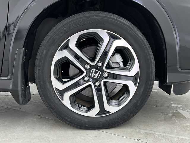 ホンダ ヴェゼル ハイブリッド Z ホンダセンシング 群馬県 2020(令2)年 4万km クリスタルブラックパール 純正9型ナビ バックカメラ 前後ドラレコ ビルトインETC シートヒーター ハーフレザーシート ルーフレール アダプティブクルーズコントロール 衝突被害軽減ブレーキ LEDライト フォグランプ  禁煙