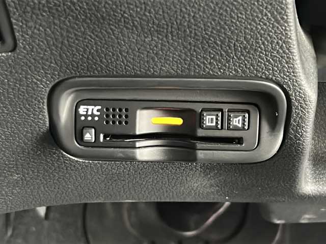 ホンダ ヴェゼル ハイブリッド Z ホンダセンシング 群馬県 2020(令2)年 4万km クリスタルブラックパール 純正9型ナビ バックカメラ 前後ドラレコ ビルトインETC シートヒーター ハーフレザーシート ルーフレール アダプティブクルーズコントロール 衝突被害軽減ブレーキ LEDライト フォグランプ  禁煙