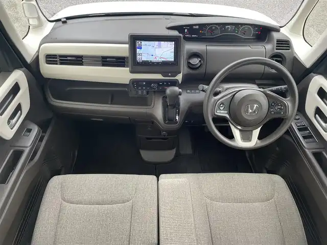 ホンダ Ｎ ＢＯＸ L 静岡県 2020(令2)年 2.9万km プレミアムサンライトホワイトパール ユーザー買取車両/社外SDナビ(CN-RA06D)/　【CD/DVD/BT/地デジフルセグTV】/純正LEDヘッドライト/衝突被害軽減システム/レーダークルーズコントロール/片側パワースライドドア/バックカメラ/ドライブレコーダー（前後）/USBポート/スマートキー/Egプッシュスタート/取扱説明書/スペアキー×1