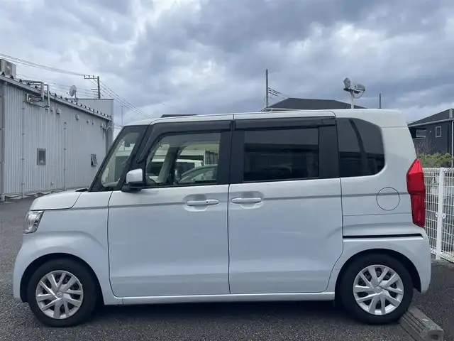 ホンダ Ｎ ＢＯＸ L 静岡県 2020(令2)年 2.9万km プレミアムサンライトホワイトパール ユーザー買取車両/社外SDナビ(CN-RA06D)/　【CD/DVD/BT/地デジフルセグTV】/純正LEDヘッドライト/衝突被害軽減システム/レーダークルーズコントロール/片側パワースライドドア/バックカメラ/ドライブレコーダー（前後）/USBポート/スマートキー/Egプッシュスタート/取扱説明書/スペアキー×1