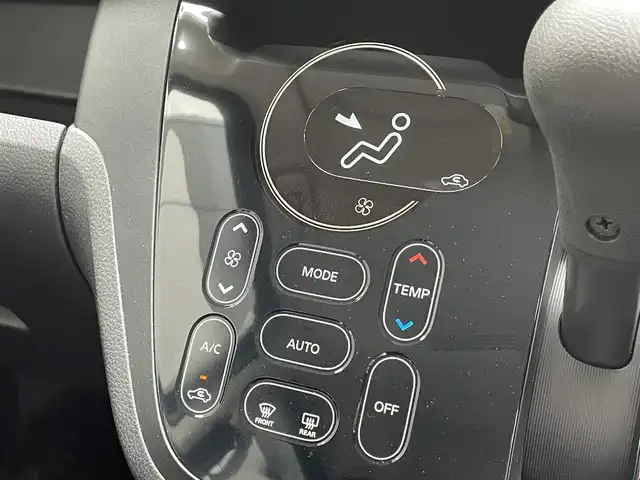 日産 デイズ ルークス ハイウェイスターターボ 滋賀県 2014(平26)年 2.3万km プレミアムパープルP 禁煙車/純正ナビ/（CD/SD/AUX/フルセグTV）/アラウンドビューモニター/ＥＴＣ/両側電動スライドドア/革巻きステアリング/ステアリングリモコン/HIDヘッドライト/フォグランプ/オートヘッドライト/シートリフター/オートリトラーミラー/純正アルミホイール/純正フロアマット/リアロールサンシェイド/リアサーキュレーター/スペアキー1本