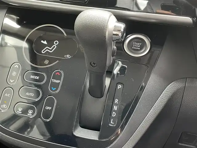 日産 デイズ ルークス ハイウェイスターターボ 滋賀県 2014(平26)年 2.3万km プレミアムパープルP 禁煙車/純正ナビ/（CD/SD/AUX/フルセグTV）/アラウンドビューモニター/ＥＴＣ/両側電動スライドドア/革巻きステアリング/ステアリングリモコン/HIDヘッドライト/フォグランプ/オートヘッドライト/シートリフター/オートリトラーミラー/純正アルミホイール/純正フロアマット/リアロールサンシェイド/リアサーキュレーター/スペアキー1本