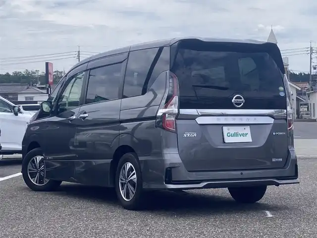 日産 セレナ e－パワー ハイウェイスター V 島根県 2020(令2)年 7.6万km ディープブロンズ ディーラーOP10インチナビ(CD/DVD/BT/フルセグ)/プロパイロット/車線逸脱警報/車線逸脱防止支援システム/後側方車両検知警報/後側方衝突防止支援システム/エマージェンシーブレーキ/道路標識表示/ビルトインETC/両側パワースライドドア /左側ハンズフリースライドドア/前後ドライブレコーダー/フリップダウンモニター/電動格納ミラー/ミラーウィンカー /純正フロアマット/スペアキー×1