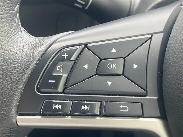 日産 セレナ e－パワー ハイウェイスター V 島根県 2020(令2)年 7.6万km ディープブロンズ ディーラーOP10インチナビ(CD/DVD/BT/フルセグ)/プロパイロット/車線逸脱警報/車線逸脱防止支援システム/後側方車両検知警報/後側方衝突防止支援システム/エマージェンシーブレーキ/道路標識表示/ビルトインETC/両側パワースライドドア /左側ハンズフリースライドドア/前後ドライブレコーダー/フリップダウンモニター/電動格納ミラー/ミラーウィンカー /純正フロアマット/スペアキー×1