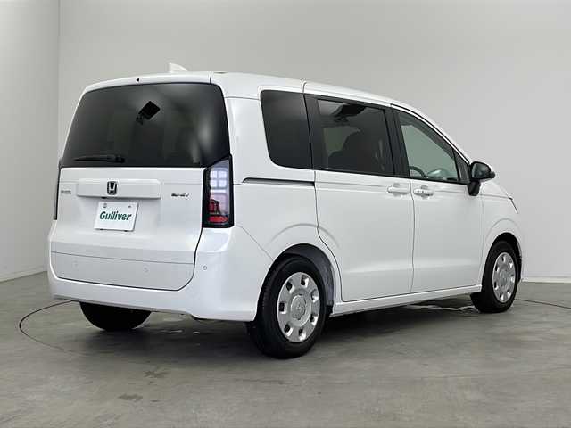 ホンダ フリード ハイブリット e:HEV AIR Biz 新潟県 2024(令6)年 0.3万km プラチナホワイトパール ８インチ純正ディスプレイオーディオ/(AppleCarPlay.AndroidAuto.USB.Bluetooth.HDMI)/バックカメラ/ホンダセンシング/レーダークルーズコントロール/レーンキープアシスト/両側パワースライドドア/LEDオートライト/前後ドライブレコーダー/電子制御パーキングブレーキ.ホールド/コーナーセンサー/ビルトインETC/プッシュスタート/スマートキー/純正フロアマット