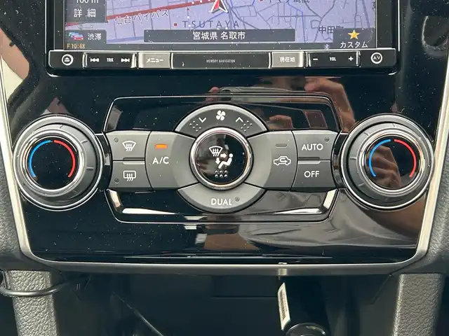 スバル レヴォーグ 1．6GT アイサイト 宮城県 2017(平29)年 2.3万km スティールブルーグレーM アイサイトVer.3/・プリクラッシュブレーキ/・ステレオカメラ/・誤発進抑制制御機能/・誤後進抑制機能機能/・全車速追従機能付クルーズコントロール/・アクティブレーンキープ/・車線逸脱ふらつき警報/純正ナビ（AVIC-RZ900）/・CD/DVD/・Bluetooth/・フルセグTV/バックカメラ/ETC/ドライブレコーダー/革巻きステアリング/パドルシフト/ヒルホールド機能付電動パーキングブレーキ/オートライト/スマートキー/プッシュスタート/電動格納ミラー/純正17インチAW/純正フロアマット/W/サイド/カーテン/ニーエアバッグ