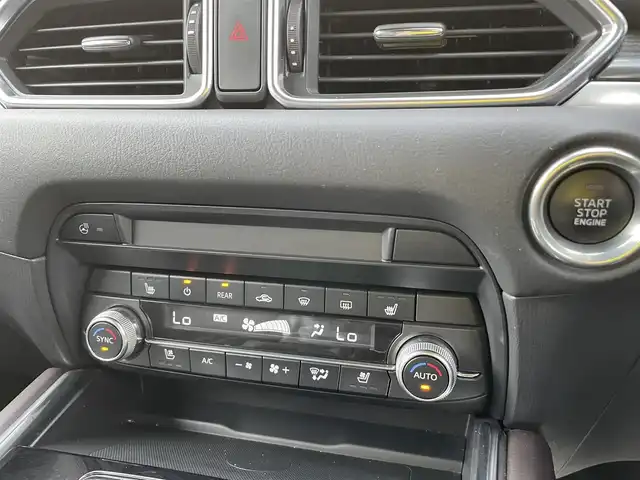 マツダ ＣＸ－８ XD Lパッケージ 石川県 2022(令4)年 3.1万km ソウルレッドクリスタルM 純正10.5型ナビ/純正CD/DVD/フルセグTV/全方位カメラ/LEDヘッドライト/黒革シート/シートヒーター/パワーバックドア/レーダークルーズ/レーダーブレーキ/純正アルミホイール/フリップダウンモニター/ドライブレコーダー