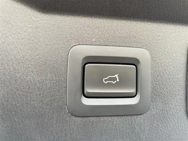 マツダ ＣＸ－８ XD Lパッケージ 石川県 2022(令4)年 3.1万km ソウルレッドクリスタルM 純正10.5型ナビ/純正CD/DVD/フルセグTV/全方位カメラ/LEDヘッドライト/黒革シート/シートヒーター/パワーバックドア/レーダークルーズ/レーダーブレーキ/純正アルミホイール/フリップダウンモニター/ドライブレコーダー
