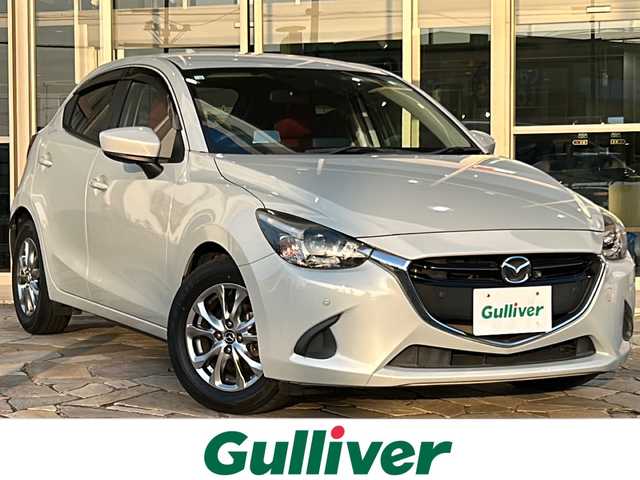 マツダ デミオ 15Sノーブルクリムゾン 静岡県 2018(平30)年 3.7万km セラミックM 純正ナビ/・FM/・AM/・Stitcher/・aha/・Bluetooth/・USB/・CD/・AUX/・DVD/・フルセグTV/主要装備/・３６０°ビューモニター/・ＥＴＣ/・ドライブレコーダー/・運転席+助手席シートヒーター/・専用内装＆シート表皮/・高輝度塗装純正ＡＷ/・パーキングセンサー/・ヘッドアップディスプレイ/・サイドカーテンエアバッグ/・ＬＥＤヘッドライト/・アイドリングストップ/・レーンキープアシスト/・ブラインドスポットモニター/・スマートシティーブレーキサポート