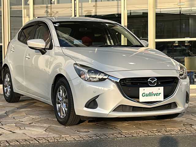 マツダ デミオ 15Sノーブルクリムゾン 静岡県 2018(平30)年 3.7万km セラミックM 純正ナビ/・FM/・AM/・Stitcher/・aha/・Bluetooth/・USB/・CD/・AUX/・DVD/・フルセグTV/主要装備/・３６０°ビューモニター/・ＥＴＣ/・ドライブレコーダー/・運転席+助手席シートヒーター/・専用内装＆シート表皮/・高輝度塗装純正ＡＷ/・パーキングセンサー/・ヘッドアップディスプレイ/・サイドカーテンエアバッグ/・ＬＥＤヘッドライト/・アイドリングストップ/・レーンキープアシスト/・ブラインドスポットモニター/・スマートシティーブレーキサポート