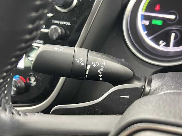 トヨタ カムリ WS 埼玉県 2020(令2)年 4.9万km プラチナホワイトパールマイカ 純正ナビ/バックカメラ/レーダークルーズコンロトール/レーンキープアシスト/オートハイビーム/プリクラッシュセーフティ/ブラインドスポットモニタリング/リアクロストラフィックアラート/パーキングサポートブレーキ/クリアランスソナー/オートホールド/電子パーキング/ビルトインETC2.0/運転席パワーシート/ハーフレザーシート