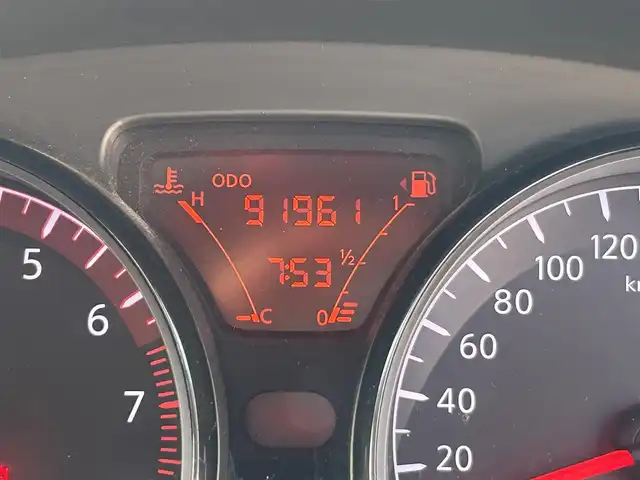 日産 ノート ニスモS 奈良県 2016(平28)年 9.2万km スーパーブラック ”(株)IDOMが運営する【じしゃロン奈良店】の自社ローン専用車両になります。/こちらは現金またはオートローンご利用時の価格です。自社ローンご希望の方は別途その旨お申付け下さい”