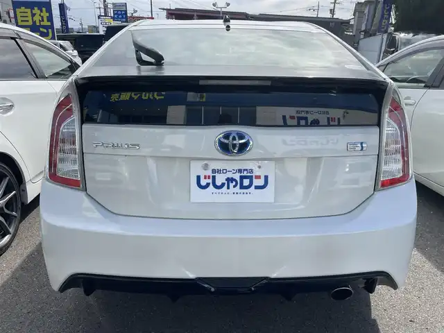 トヨタ プリウス S ツーリングセレクション 和歌山県 2012(平24)年 4.2万km ホワイトパールクリスタルシャイン (株)IDOMが運営する【じしゃロン和歌山店】の自社ローン専用車両になります。こちらは現金またはオートローンご利用時の価格です。自社ローンご希望の方は別途その旨お申付け下さい/社外ナビ/ワンセグ/DVD/CD/BT/USB/ビルトインETC/LEDヘッドライト/フォグライト/G’ｓ18インチアルミホイール/プッシュエンジンスタート/アイドリングストップ/ウィンカーミラー/電動格納ミラー/保証書・取扱説明書