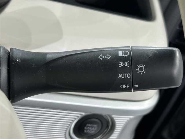 スズキ スペーシア HYBRID X 愛知県 2018(平30)年 5.4万km アーバンブラウンパールメタリック ケンウッドＳＤナビ　（KXM-E502WA)/(Bluetooth/フルセグTV/FM/AM/CD・DVD再生/iPod)/両側パワースライドドア　/衝突軽減ブレーキ　/シートヒーター　/ビルトインＥＴＣ　/ＬＥＤヘッドライト　/バックカメラ　/パーキングソナー　/レーンキープアシスト　/アイドリングストップ　/プッシュスタート/　　-スマートキー/純正フロアマット