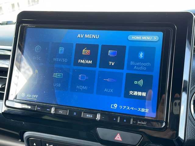ホンダ Ｎ ＢＯＸ カスタム L ターボ 山口県 2022(令4)年 4万km プラチナホワイトパール 社外9インチナビ【AVIC-RQ912】/・フルセグテレビ/・Bluetooth機能/・AM/FMラジオ/・CD/DVD再生/・USB入力端子/・HDMI入力/・AUX接続/バックカメラ/両側パワースライドドア/ＥＴＣ2.0/ドライブレコーダー/スマートキー×２/プッシュスタート/後席モニター【kenwood LZ-900】/ハーフレザー/シートヒーター/保証書/レーダークルーズコントロール/ホンダセンシング/・CMBS警報距離/・ACC先行車検知音/・先行車発進お知らせ機能/・路外逸脱抑制機能システム/・レーンキープアシストシステム制御解除警報/・標識認識機能/盗難防止装置/純正15インチアルミホイール