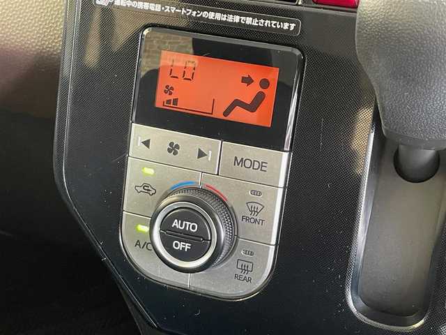 トヨタ ルーミー G 岩手県 2018(平30)年 10.9万km レーザーブルークリスタルシャイン ４WD/両側パワースライドドア/クルーズコントロール/横滑り防止装置/アイドリングストップ/オートエアコン/ロールサンシェード/オートライト/ヘッドライトレベライザー/純正ナビ/ETC/プッシュスタートシステム/スペアキーあり/14インチスチールホイール/純正ホイールキャップ