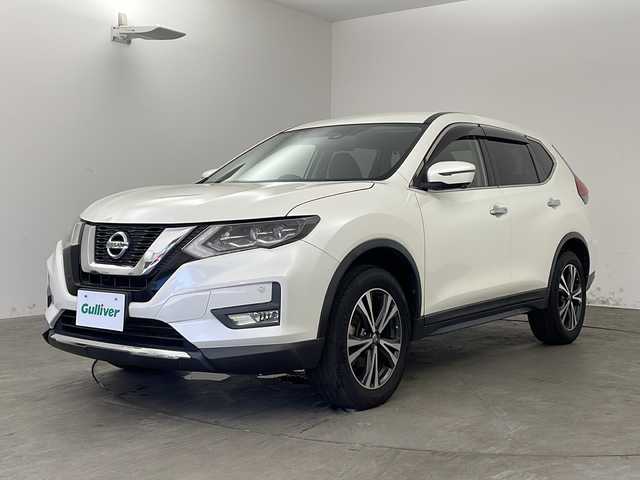 日産 エクストレイル 20X 兵庫県 2018(平30)年 4.3万km ブリリアントホワイトパール 純正SDナビ(MM318D-L)/フルセグTV/アラウンドビューモニター/デジタルインナーミラー/パワーバックドア/ビルトインETC/エマージェンシーブレーキ/進入禁止警報システム/駐車支援システム/クリアランスソナー/コーナリングスタビリティアシスト/アクティブエンジンブレーキ/前方ドラレコ/オートライト/LEDヘッドライト/フォグライト/カプロンシート/純正フロアマット/純正アルミホイール