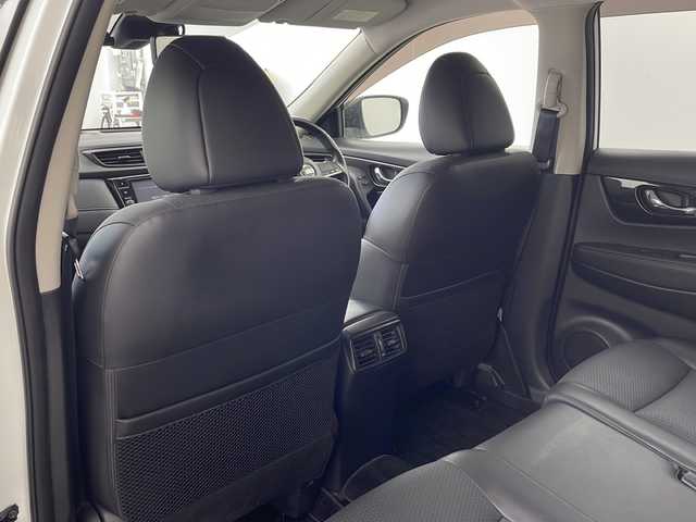 日産 エクストレイル 20X 兵庫県 2018(平30)年 4.3万km ブリリアントホワイトパール 純正SDナビ(MM318D-L)/フルセグTV/アラウンドビューモニター/デジタルインナーミラー/パワーバックドア/ビルトインETC/エマージェンシーブレーキ/進入禁止警報システム/駐車支援システム/クリアランスソナー/コーナリングスタビリティアシスト/アクティブエンジンブレーキ/前方ドラレコ/オートライト/LEDヘッドライト/フォグライト/カプロンシート/純正フロアマット/純正アルミホイール