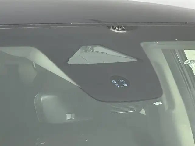 ホンダ ＺＲ－Ｖ ハイブリッド e:HEV Z 道央・札幌 2024(令6)年 3.4万km クリスタルブラックパール ・４WD/・寒冷地仕様/・全方位カメラ/・本革シート/・純正ディスプレイオーディオ/・ナビゲーション/・フルセグＴＶ/・Ｂｌｕｅｔｏｏｔｈ/・アダプティブクルーズコントロール/・Ｄ＆Ｎ席パワーシート/・シートメモリ/・パワーバックドア/・ＥＴＣ2.0/・D＆N席シートヒーター/・フロントワイパーデアイサー/・ミラーヒーター/・パドルシフト/・ステアリングスイッチ/・ダウンヒルアシストコントロール/・衝突軽減ブレーキ/・レーンアシスト/・ブラインドスポットモニター/・踏み間違い防止/・前後障害物センサー/・LEDヘッドライト/・オートライト/・電動パーキングブレーキ/・ブレーキオートホールド