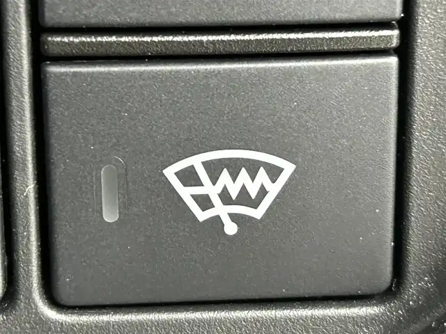 ホンダ ＺＲ－Ｖ ハイブリッド e:HEV Z 道央・札幌 2024(令6)年 3.4万km クリスタルブラックパール ・４WD/・寒冷地仕様/・全方位カメラ/・本革シート/・純正ディスプレイオーディオ/・ナビゲーション/・フルセグＴＶ/・Ｂｌｕｅｔｏｏｔｈ/・アダプティブクルーズコントロール/・Ｄ＆Ｎ席パワーシート/・シートメモリ/・パワーバックドア/・ＥＴＣ2.0/・D＆N席シートヒーター/・フロントワイパーデアイサー/・ミラーヒーター/・パドルシフト/・ステアリングスイッチ/・ダウンヒルアシストコントロール/・衝突軽減ブレーキ/・レーンアシスト/・ブラインドスポットモニター/・踏み間違い防止/・前後障害物センサー/・LEDヘッドライト/・オートライト/・電動パーキングブレーキ/・ブレーキオートホールド