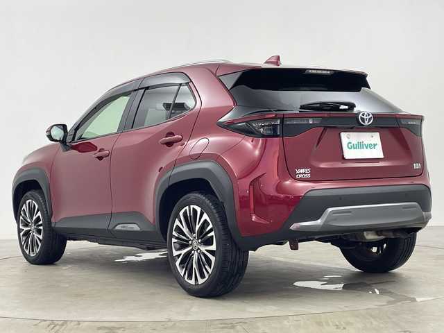トヨタ ヤリスクロス ハイブリッド Z アドベンチャー 鹿児島県 2023(令5)年 1.9万km センシュアルレッドマイカ 純正ディスプレイオーディオ/（BT/フルセグTV）/プリクラッシュセーフティ/レーンキープアシスト/レーダークルーズコントロール/ハーフレザーシート/シートヒーター/ステアリングヒーター/ヘッドアップディスプレイ/ブラインドスポットモニター/パワーバックドア/ステアリングスイッチ/オートライト/オートマチックハイビーム/コーナーセンサー
