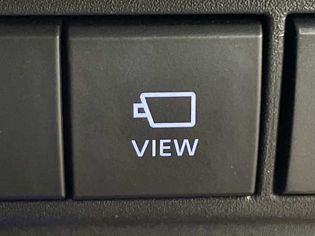 トヨタ ヤリスクロス ハイブリッド Z アドベンチャー 鹿児島県 2023(令5)年 1.9万km センシュアルレッドマイカ 純正ディスプレイオーディオ/（BT/フルセグTV）/プリクラッシュセーフティ/レーンキープアシスト/レーダークルーズコントロール/ハーフレザーシート/シートヒーター/ステアリングヒーター/ヘッドアップディスプレイ/ブラインドスポットモニター/パワーバックドア/ステアリングスイッチ/オートライト/オートマチックハイビーム/コーナーセンサー